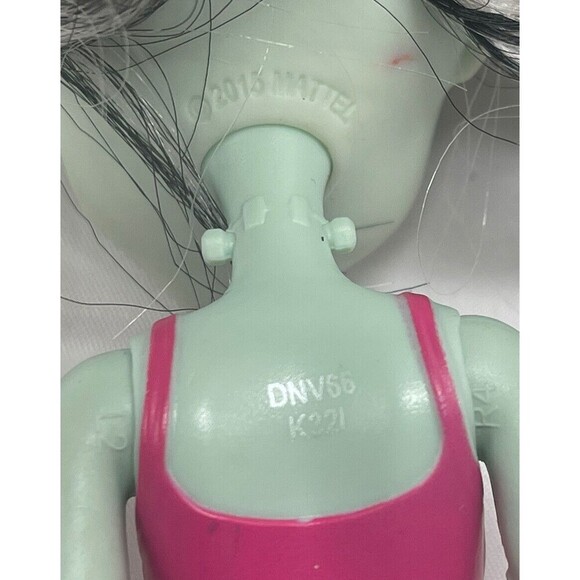 Monster High Dolls Frankie Stein Daughter Of Frankenstein 11" Mattel 2015 - Picture 12 of 12